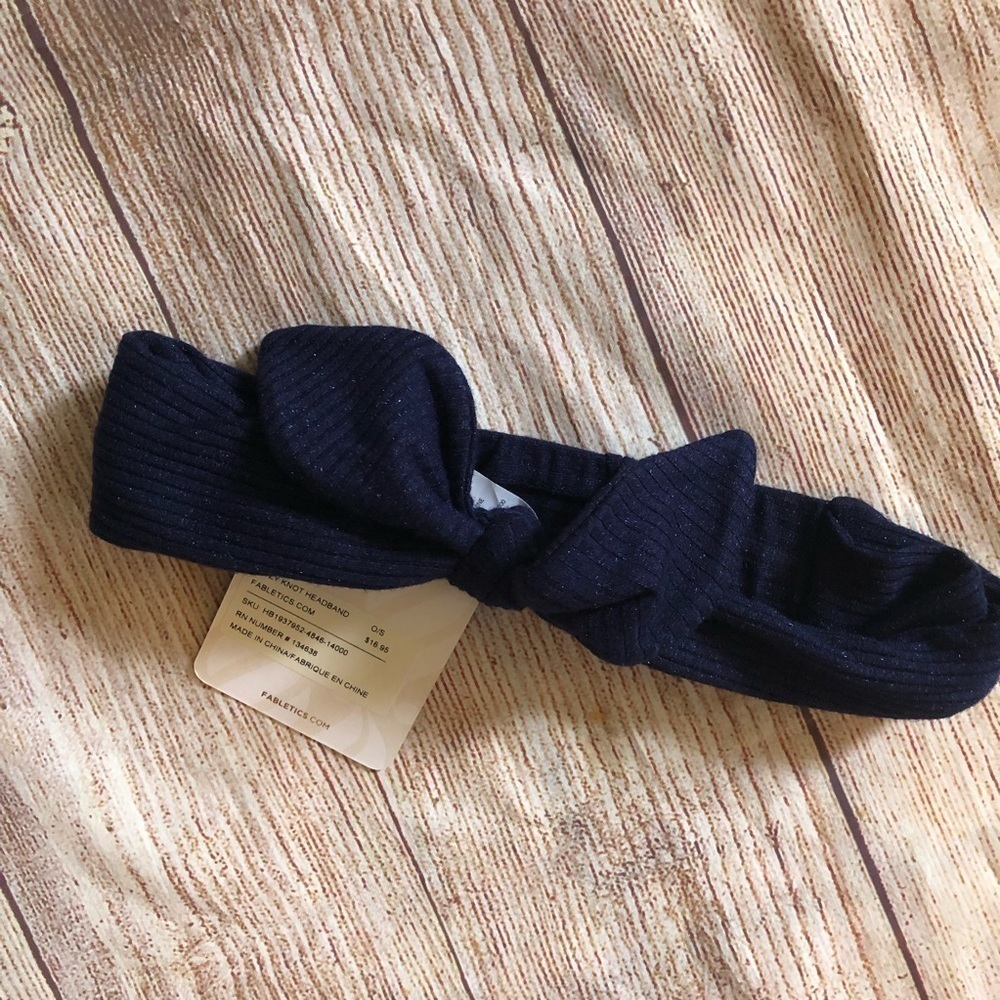Fabletics Cozy Knit Headband‎ ✨